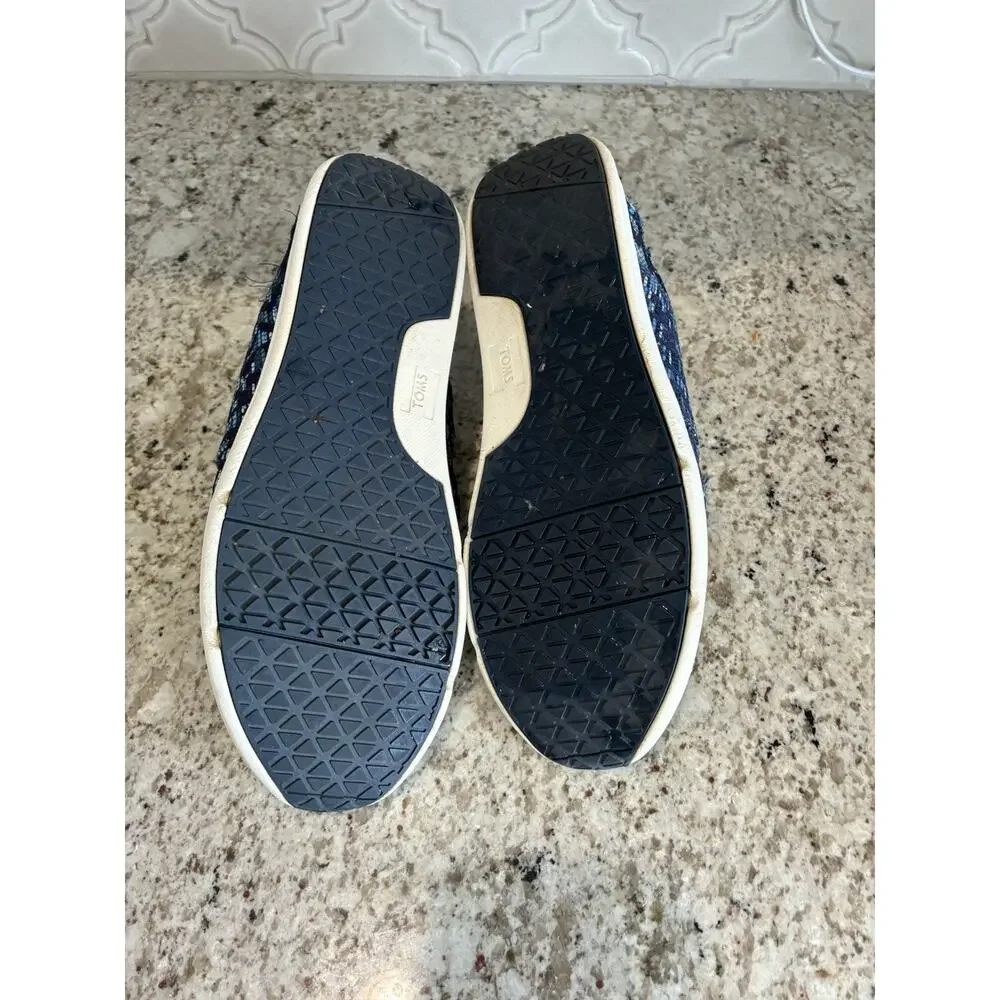 Toms blue aztec